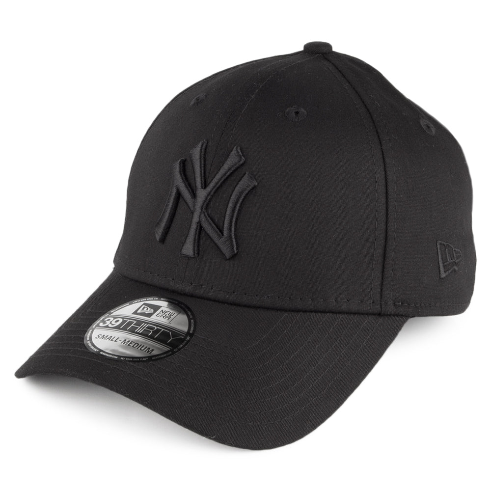 New Era 39THIRTY New York Yankees Baseball Cap - Schwarz auf Schwarz
