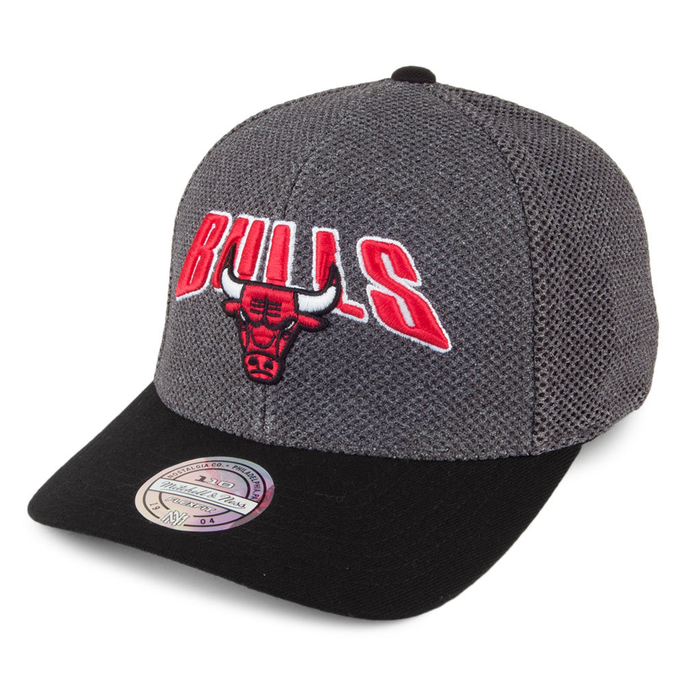 Mitchell & Ness Chicago Bulls Snapback Cap - Flashback 110 - Grau-Schwarz