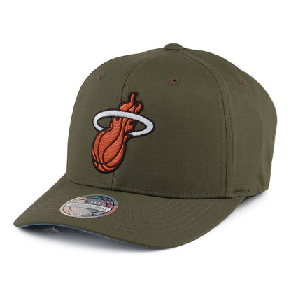 Mitchell & Ness Ripstop Miami Heat Snapback Cap - Battle - Militärgrün