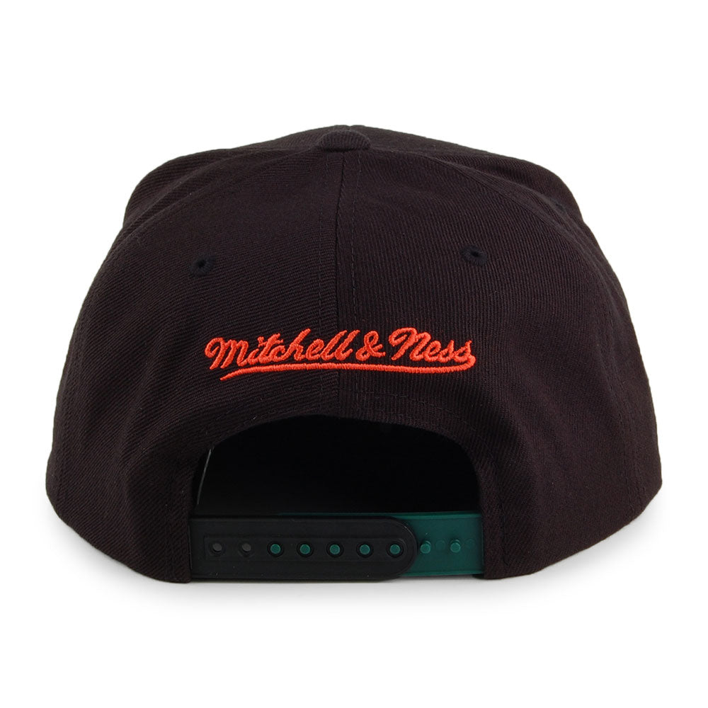 Mitchell & Ness New York Knicks Snapback Cap - Blind - Schwarz-Tarnfarben