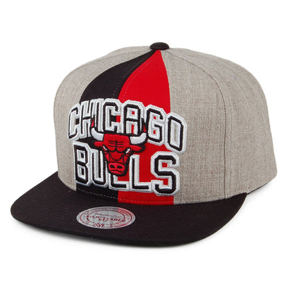Mitchell & Ness Chicago Bulls Snapback Cap - Equip - Grau