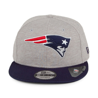 New Era 9FIFTY New England Patriots Snapback Cap - NFL Jersey Essential - Grau-Marineblau