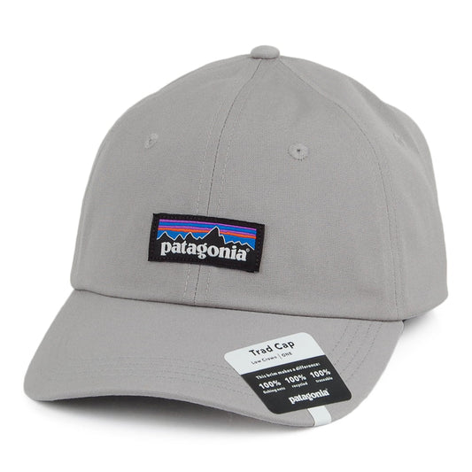 Patagonia P-6 Label Trad Baseball Cap aus organischer Baumwolle - Grau