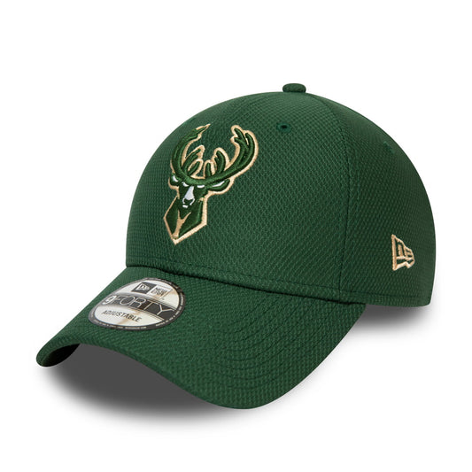 New Era 9FORTY Milwaukee Bucks Baseball Cap NBA Diamond Era Essential - Grün