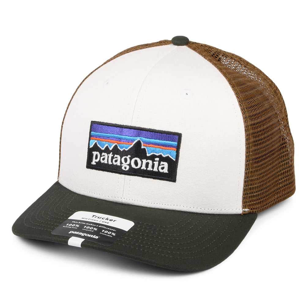 Patagonia P-6 Logo Trucker Cap aus organischer Baumwolle - Waldgrün