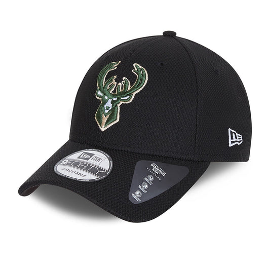 New Era 9FORTY Milwaukee Bucks Baseball Cap - NBA Diamond Era - Schwarz