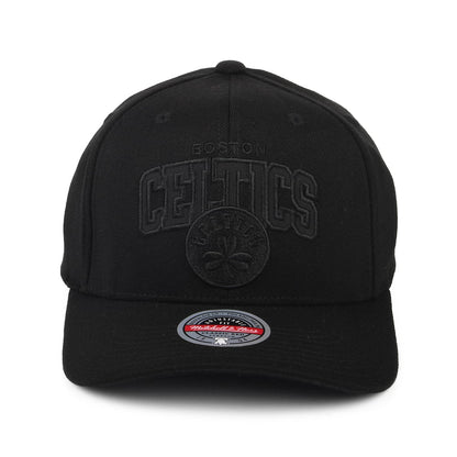 Mitchell & Ness Boston Celtics Snapback Cap - NBA Black Out Arch Redline - Schwarz