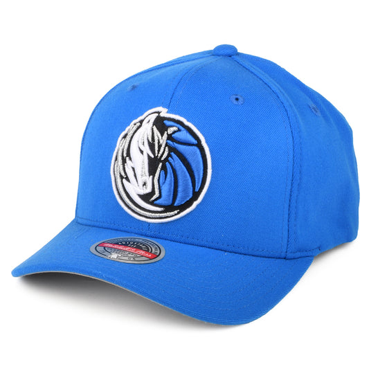 Mitchell & Ness Dallas Mavericks Snapback Cap - NBA Team Ground Stretch - Blau