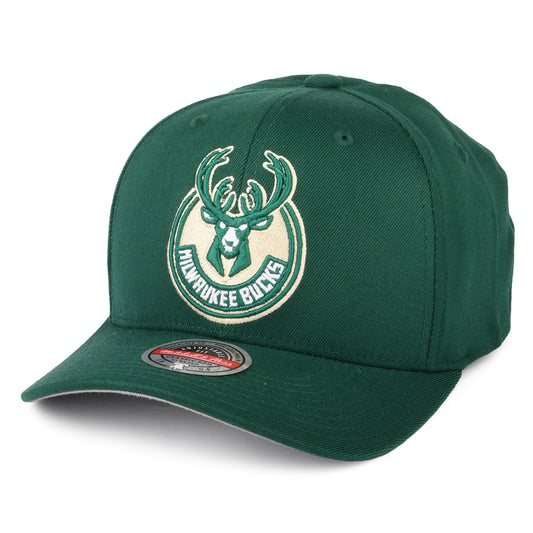 Mitchell & Ness Milwaukee Bucks Snapback Cap - NBA Team Ground Stretch - Grün