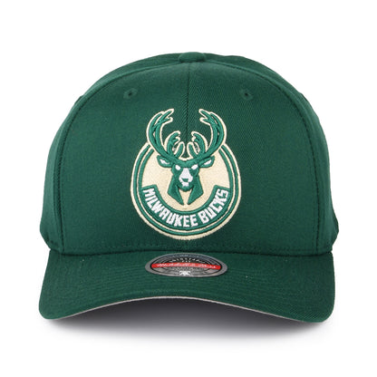 Mitchell & Ness Milwaukee Bucks Snapback Cap - NBA Team Ground Stretch - Grün