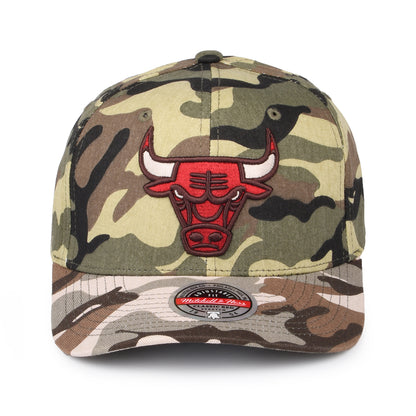 Mitchell & Ness Chicago Bulls Snapback Cap NBA Woodland Desert Stretch - Tarnfarben