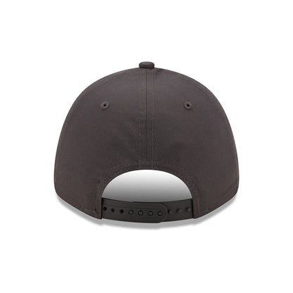 New Era 9FORTY L.A. Lakers Baseball Cap - NBA Monochrome - Graphitgrau