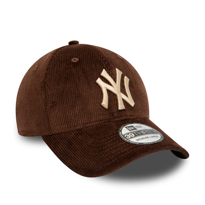 New Era 39THIRTY New York Yankees Baseball Cap - MLB Corduroy - Braun