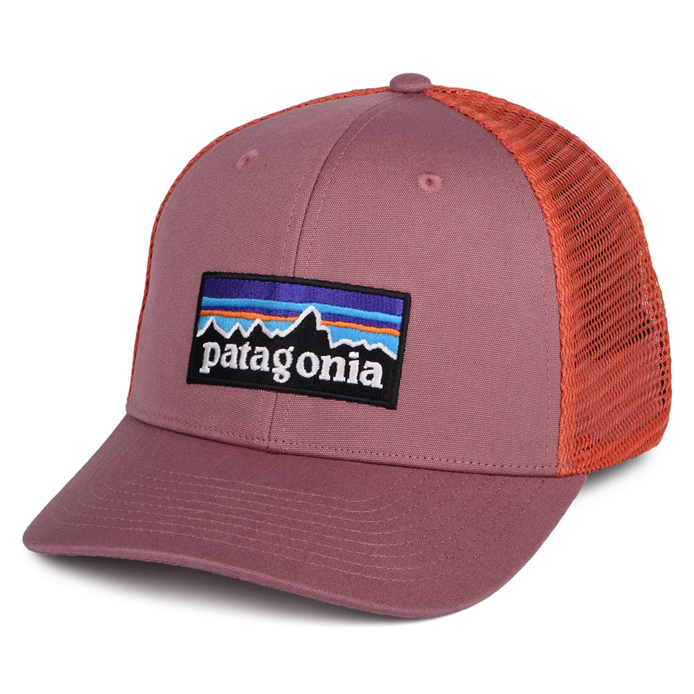 Patagonia P-6 Logo Trucker Cap aus organischer Baumwolle - Mauve-Koralle
