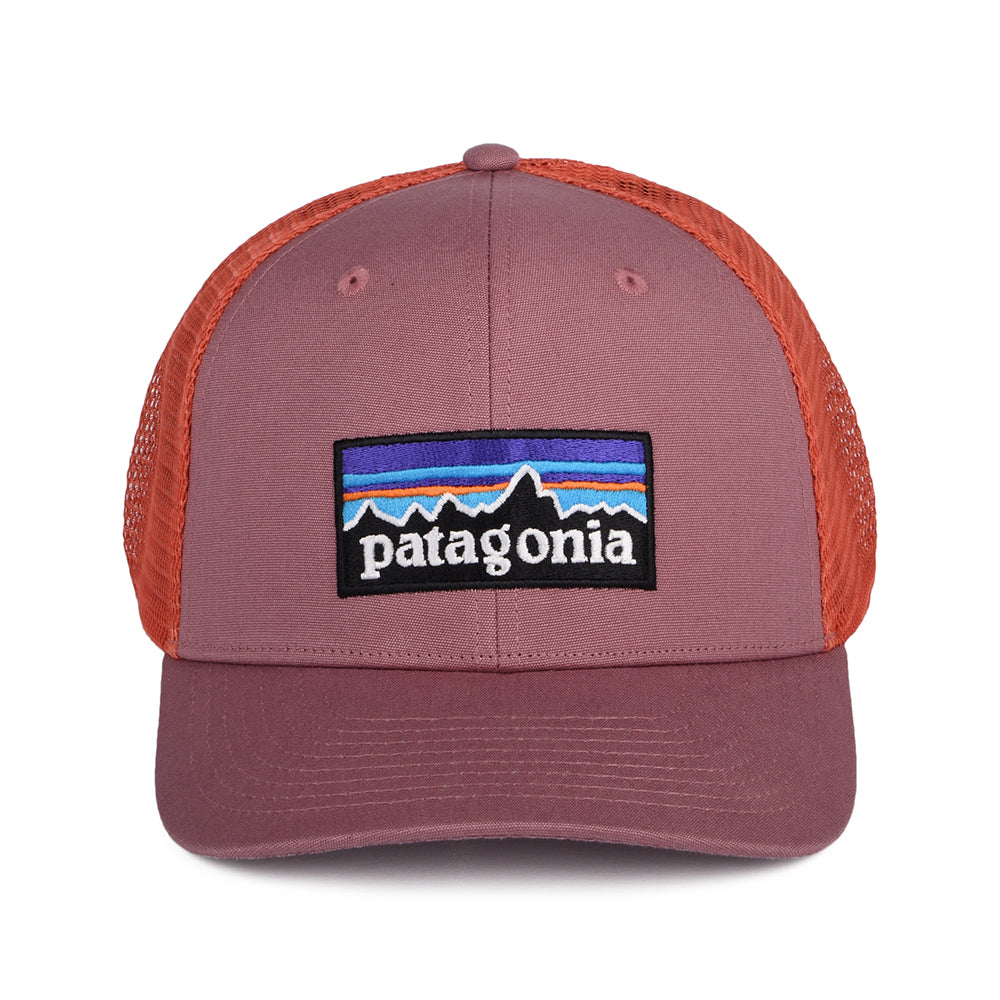 Patagonia P-6 Logo Trucker Cap aus organischer Baumwolle - Mauve-Koralle
