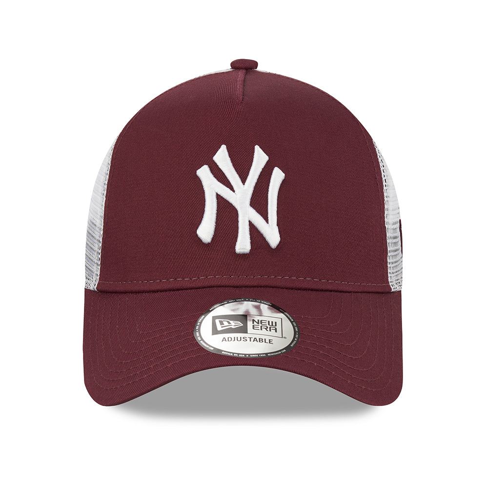 New Era 9FORTY A-Frame New York Yankees Trucker Cap - MLB League Essential II - Kastanienbraun-Weiß