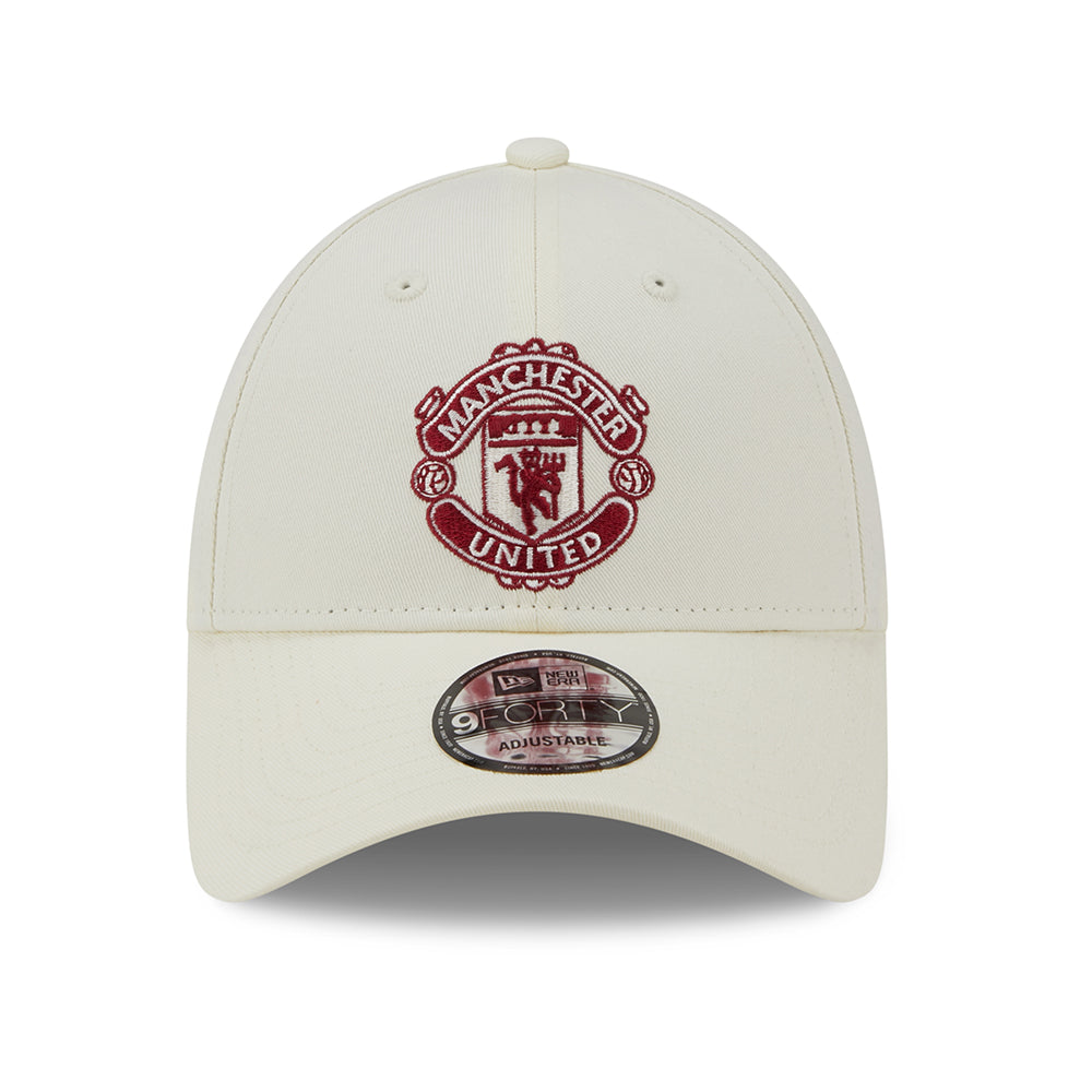 New Era 9FORTY Manchester United FC Baseball Cap - Seasonal - Cremeweiß-Kardinalrot