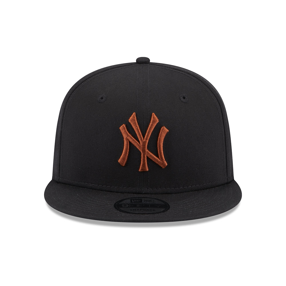 New Era 9FIFTY New York Yankees Snapback Cap - MLB League Essential - Schwarz-Toffee