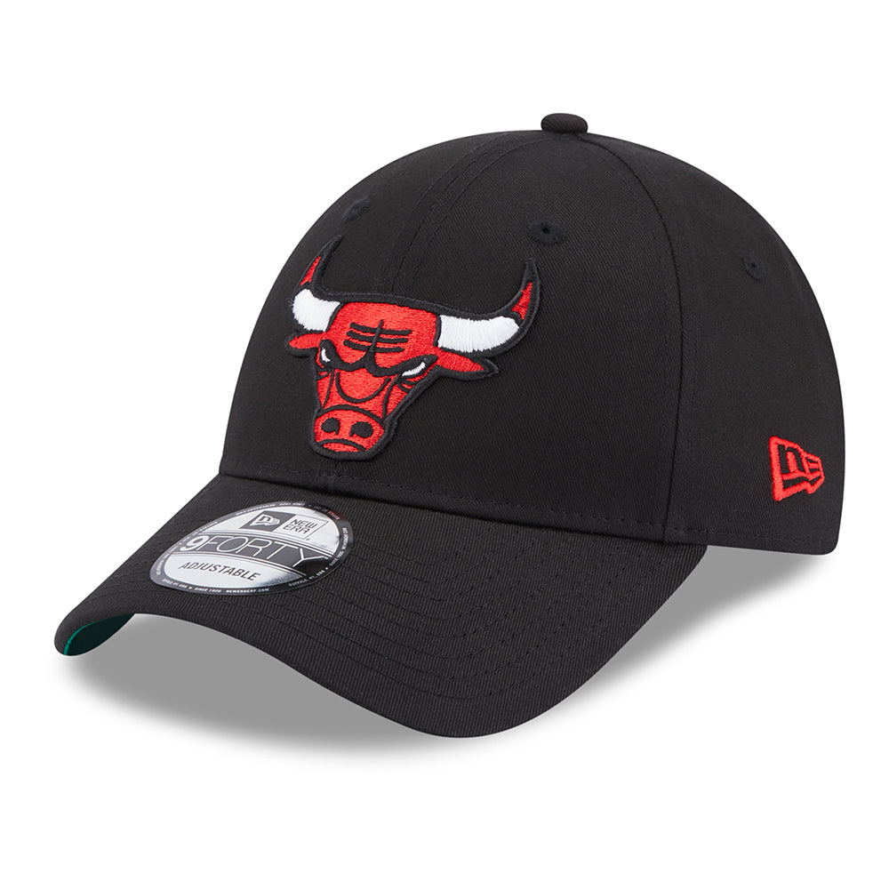 New Era 9FORTY Chicago Bulls Baseball Cap - NBA Team Side Patch - Schwarz