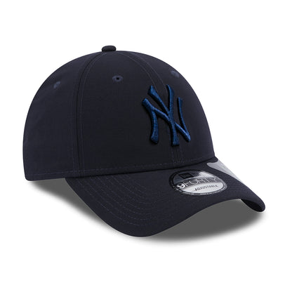 New Era 9FORTY New York Yankees Baseball Cap - MLB Repreve - Marineblau auf Marineblau