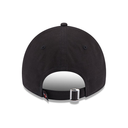 New Era 9TWENTY Chicago Bulls Baseball Cap - NBA Team Script - Schwarz-Rot