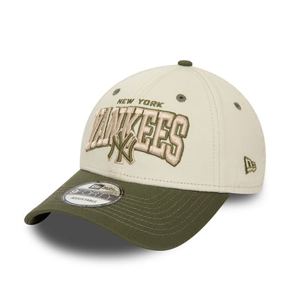 New Era 9FORTY New York Yankees Baseball Cap - MLB White Crown - Elfenbein-Olivgrün