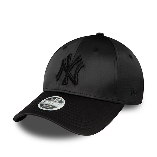 New Era Damen 9FORTY New York Yankees Baseball Cap - MLB Satin - Schwarz auf Schwarz