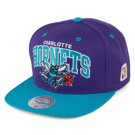 Mitchell & Ness Charlotte Hornets Snapback Cap - NBA Arch 2 Tone - Lila-Petrol