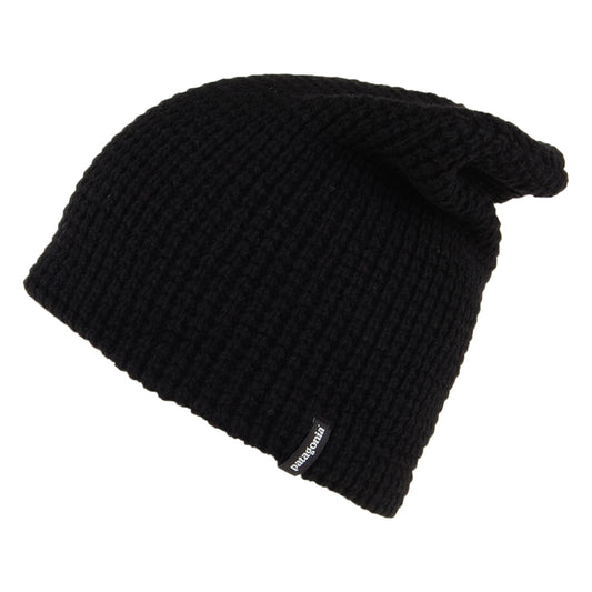 Patagonia Desert Sky hängend Beanie Mütze mit Waffelstrickmuster aus aus recycelter Wolle - Schwarz