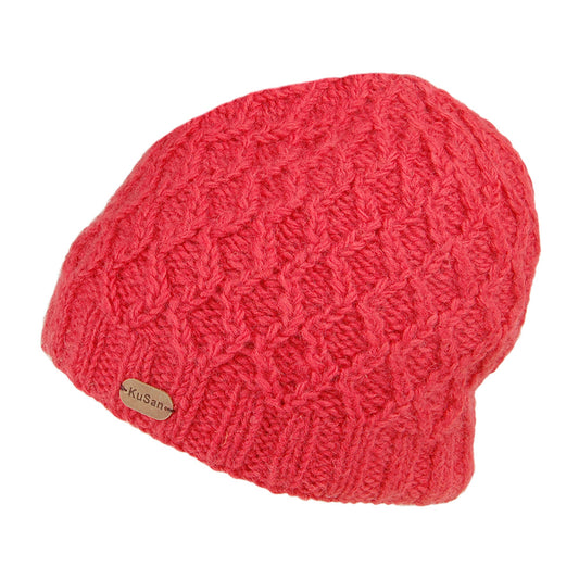 Kusan Brooklyn Beanie Mütze mit Zopfstrickmuster - Himbeere