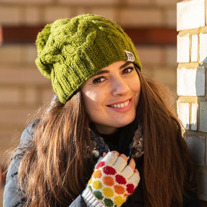 Kusan Übergroße Bommelmütze - Olivgrün