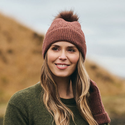 Failsworth Alice Kunstfell Bommelmütze - Kastanienbraun