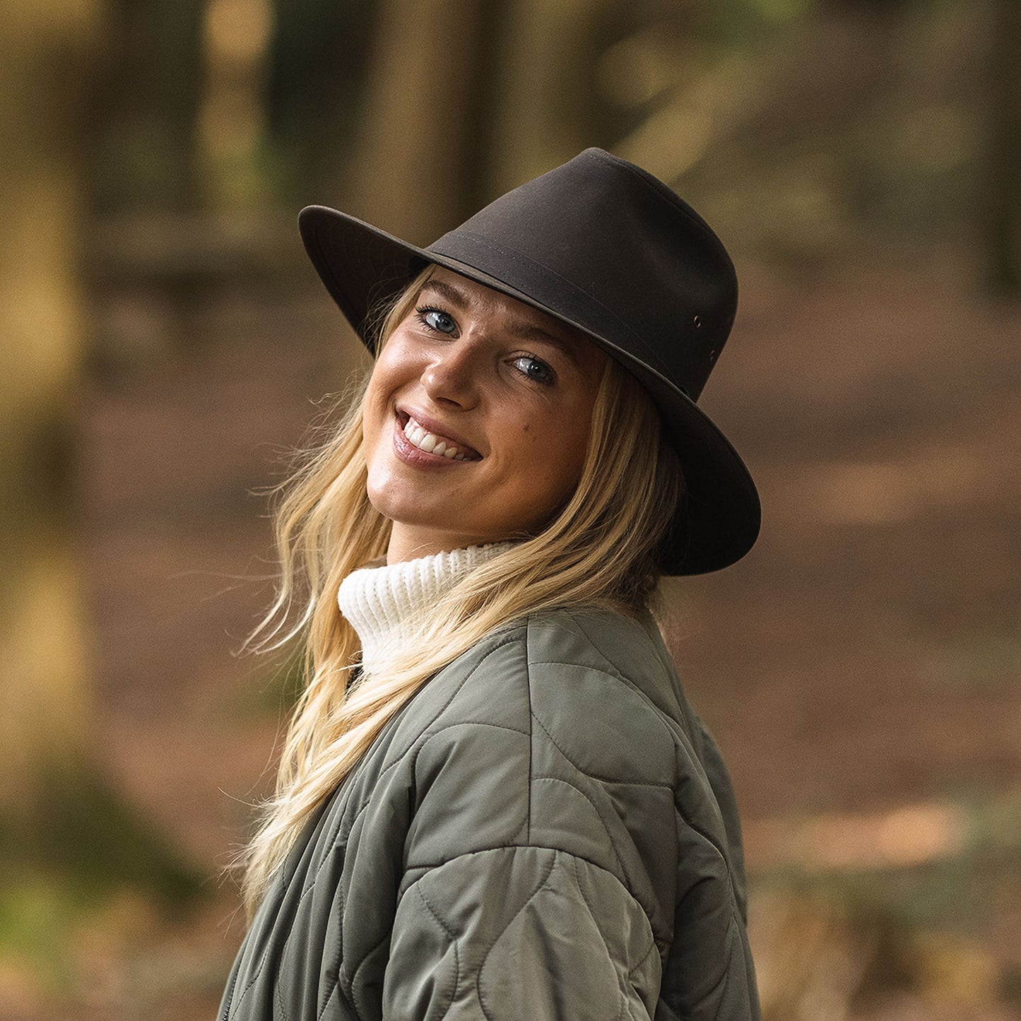 Jaxon & James Safari Fedora aus Wachstuch Oliv Großhandel